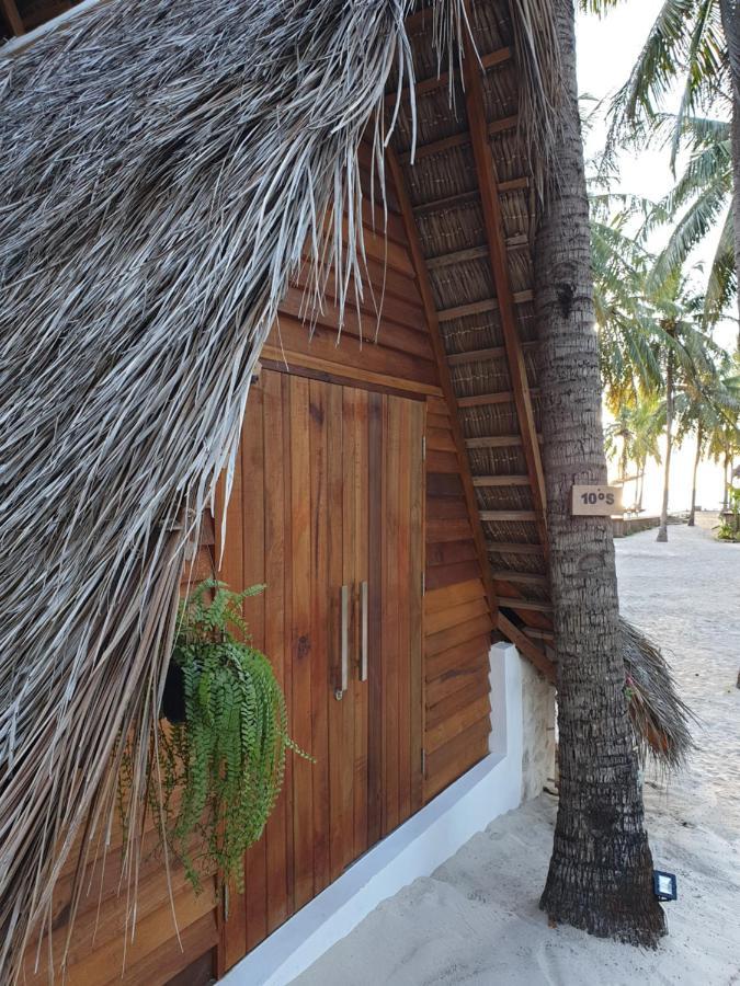 81 Palms Resort Nembrala Extérieur photo