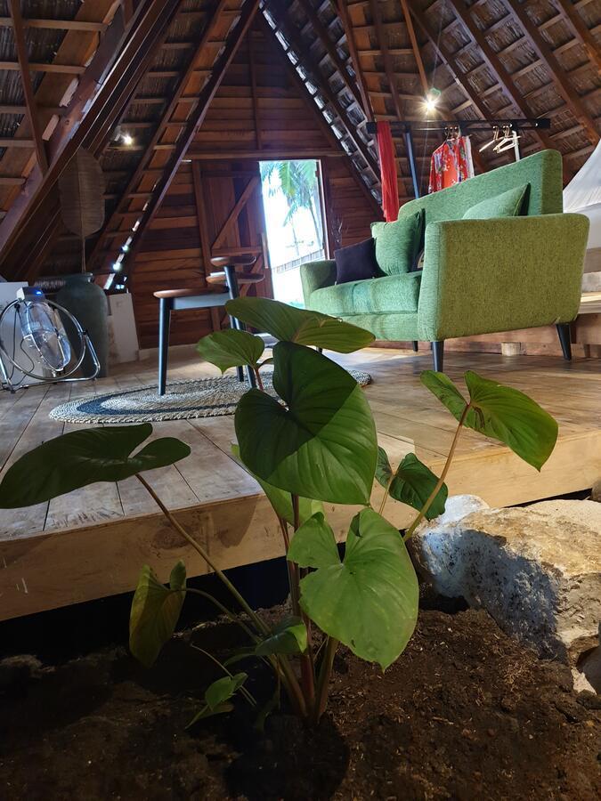 81 Palms Resort Nembrala Extérieur photo