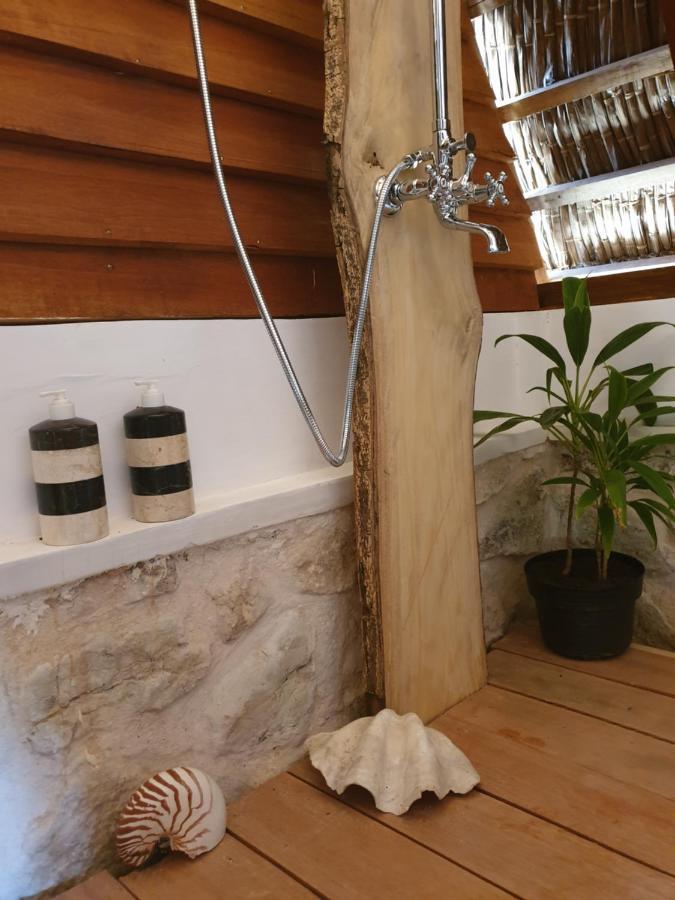 81 Palms Resort Nembrala Extérieur photo